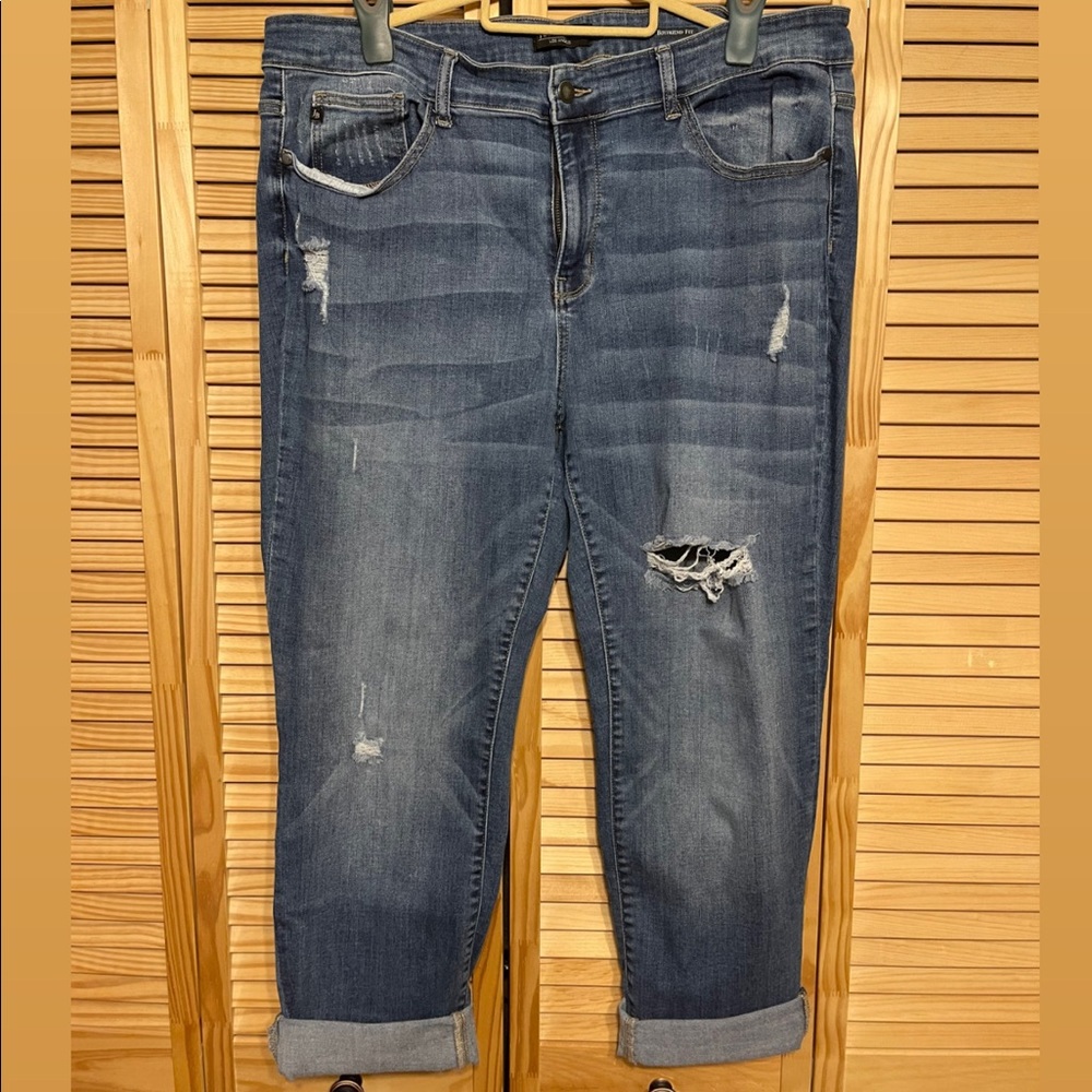 Judy Blue Jean capris